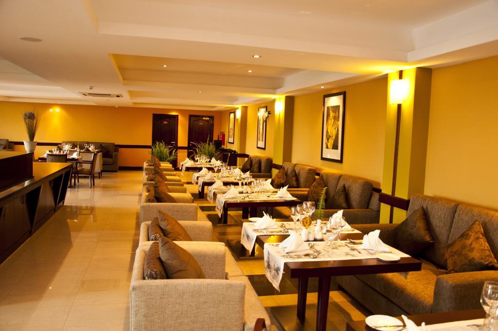 Gorillas Golf Hotel Kigali Exterior photo